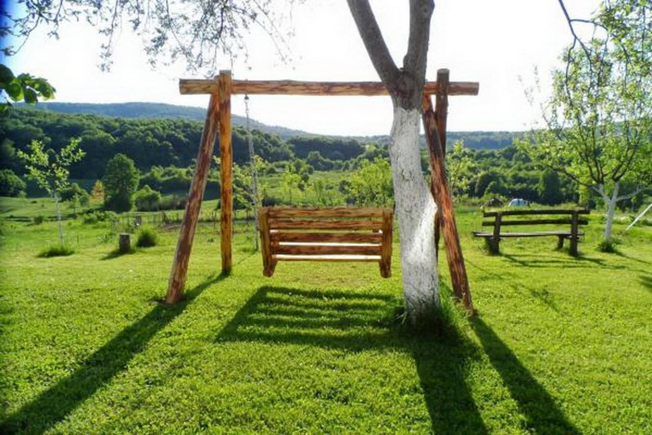 Villa Ruhige Lage Rakovica Exterior photo